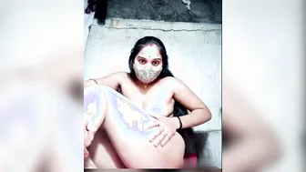 Bhabhi Getting Naked Live On Cam For Private Viewers Tonight