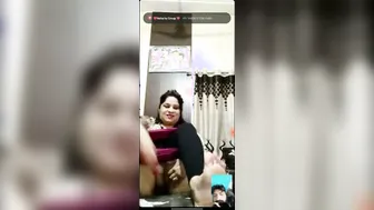 Chubby Married Woman Pleasuring Herself During Naughty Call