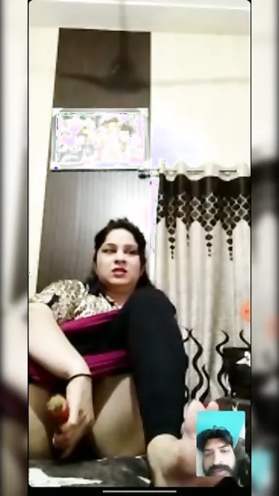 Chubby Married Woman Pleasuring Herself During Naughty Call