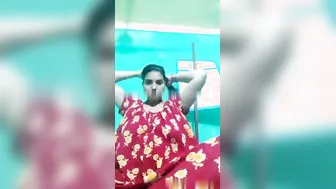 Bhabhi Pulling Off Her Nightie Revealing Massive Boobs
