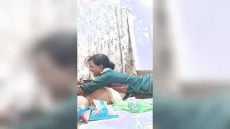 Skinny Married Bhabhi Riding Her Ex Boyfriend Passionately