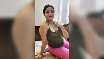 Pregnant Wife Flashing Her Swollen Tits In Private Video