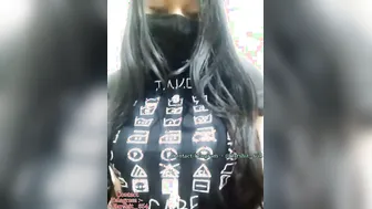 Masked GF Showing Her Big Tits And Pussy On Webcam