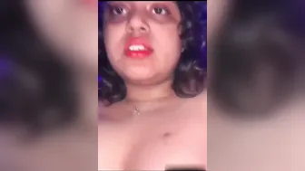 Chubby GF Showing Her Massive Boobs While Getting Fucked