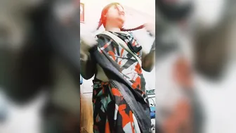 Chubby Wife Removing Saree Revealing Her Enormous Natural Boobs