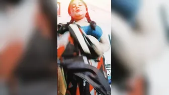 Chubby Wife Removing Saree Revealing Her Enormous Natural Boobs