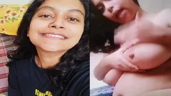 Smiling Babe Playing With Her Big Boobs And Rubbing Wet Pussy