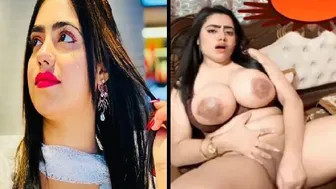 Busty GF Fingering Tight Pussy In Private Leaked Clip