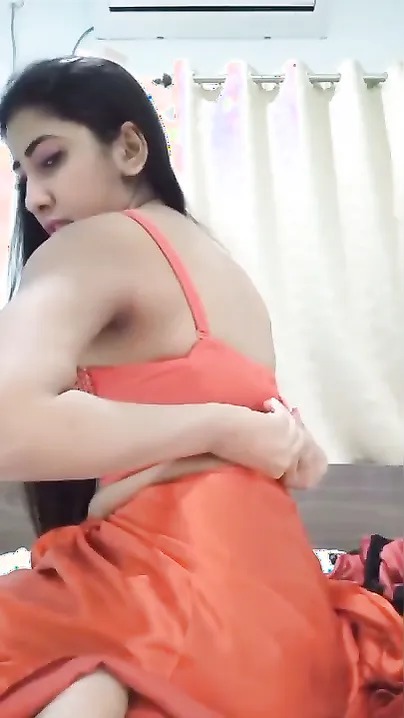 Cam Girl Stripping Out Of Saree And Blouse For Online Show