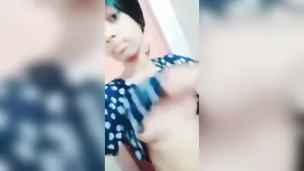 Slim GF Making A Naked Video Just For Me