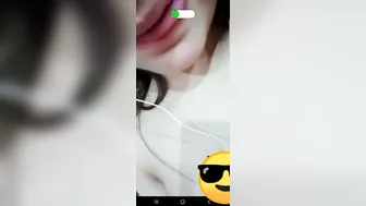 Stunning Naked GF Having Dirty Video Call With Mine