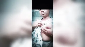 Shy GF Exposing Her Boobs For The First Time On Cam