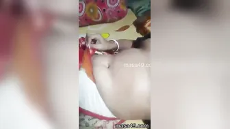 Wife Stripping Out Of Her Saree Taking Naughty Pics For Him