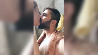 Slim Wife Kissing And Sucking Her Man In Bathroom Morning Sex