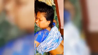 Mature Aunty Getting Her Pussy Pounded By Husband In Bedroom