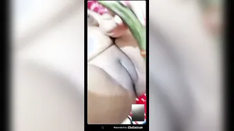 Married Bhabhi Playing With Cucumber During Naughty Video Call