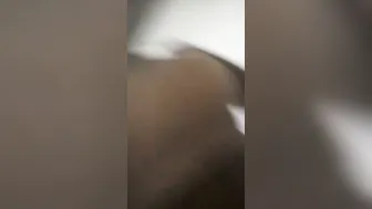 Sri Lankan Babe Pleasuring Herself With Dildo In Leaked Vid