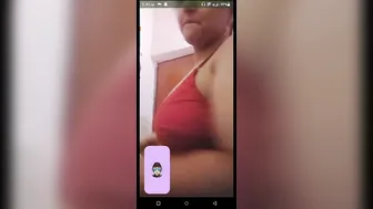 Mature Aunty Rubbing Herself While Chatting On Camera Tonight