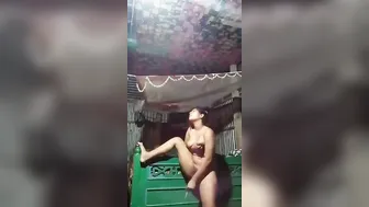 Tall Village Babe Masturbating With Dildo In Viral Mms Clip