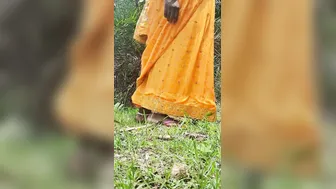 Mature Slut Getting Fucked Outdoors While Standing Up Rough