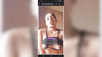Desi Babe Showing Her Big Tits On Video Call Going Viral Now
