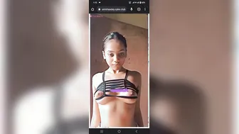 Desi Babe Showing Her Big Tits On Video Call Going Viral Now