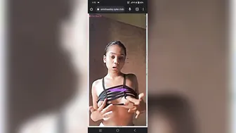 Desi Babe Showing Her Big Tits On Video Call Going Viral Now