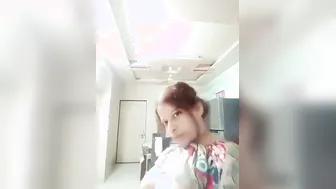 Mature Pakistani Milf Exposing Her Body Parts On Live Camera