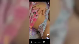 Famous Indian Babe Flashing Her Massive Tits On Camera Live
