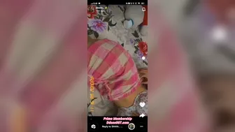 Famous Indian Babe Flashing Her Massive Tits On Camera Live