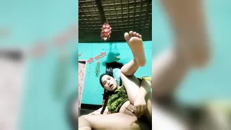 Horny GF Spreading Her Ass Showing Everything Online