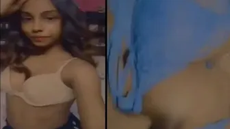 Indian Babe Taking Nude Selfies Showing Tits And Ass For Camera