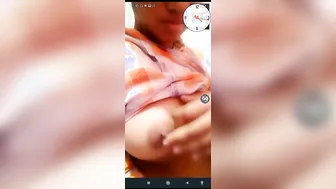 GF Flashing Her Virgin Boobs On Naughty Video Call