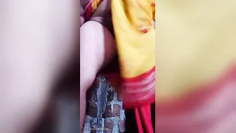 Mature Village Aunty Spreading Her Hairy Pussy On Webcam