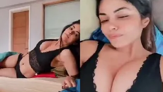 She Strips Naked Showing Everything In Leaked App Video