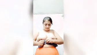 Desi Babe In Salwar Suit Stripping And Playing With Her Tits