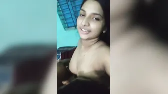 Gf Sucking My Cock And Recording Herself In Leaked Amateur Clip