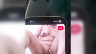 My Naked GF Sending Dirty Videos From Her Phone Again