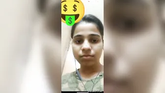 Indian GF Spreading Pussy Lips During Naughty Call