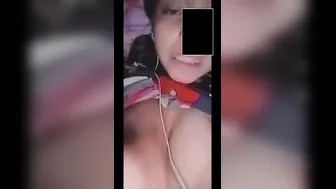 GF Flashing Tits During Naughty Video Call Session