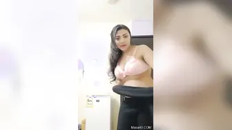 Desi Girl Stripping Fully Nude Showing Everything Horny Af