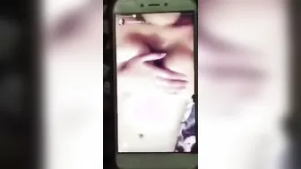 GF Sharing Her Nude Pics And Clips On Private Chat