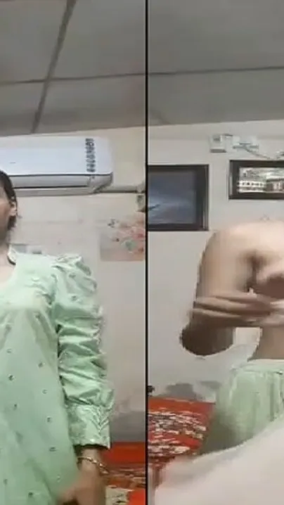 Small Tit Desi Babe Changing Clothes Showing Naked Body