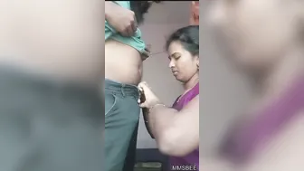 Mallu Housewife Sucking Dick Before Getting Fucked At Home