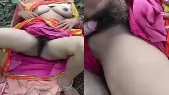Village Aunty With Hairy Pussy Getting Fucked Outdoors Leaked
