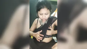 Bhabhi Lifting Saree To Flash Her Big Tits And Pussy
