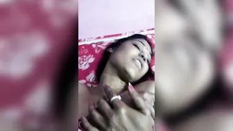 Cute Village GF Fucking Her Lover In Leaked Video