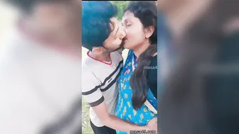 Desi Wife Having Romantic Outdoor Sex Recording It On Camera