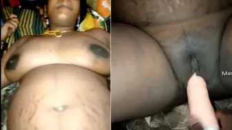 Pregnant Tamil Wife Playing With Her Pussy Using Toys At Home