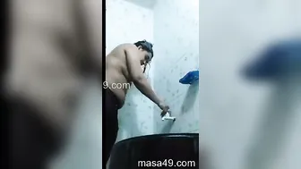 Bathing Naked On Camera Making This Hot Video For Her Lover